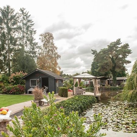 Prachtige Chalet Wabi Sabi Aan Het Water! Geel Exterior photo